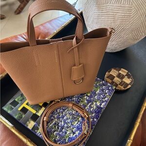 Maison de Sabra Tan Leather Crossbody